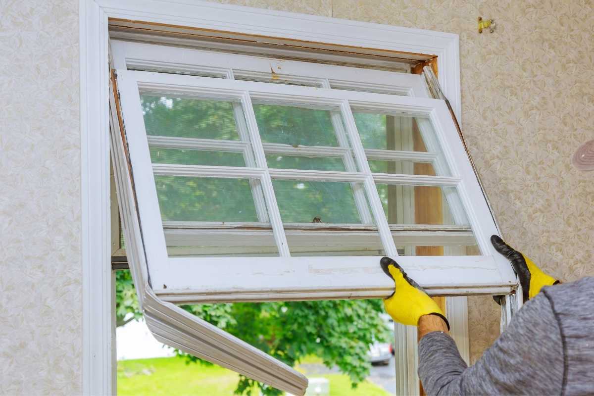 Signs It's Time To Replace Your Windows