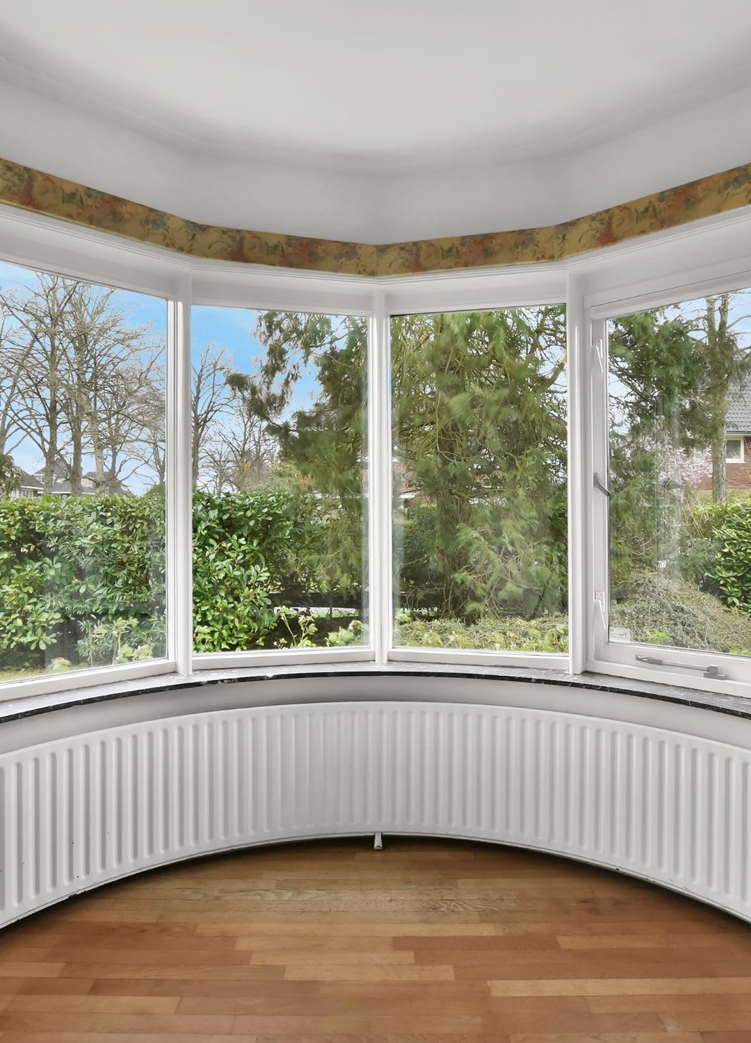 Bow Windows Installation & Replacement | Chicago Window Guys