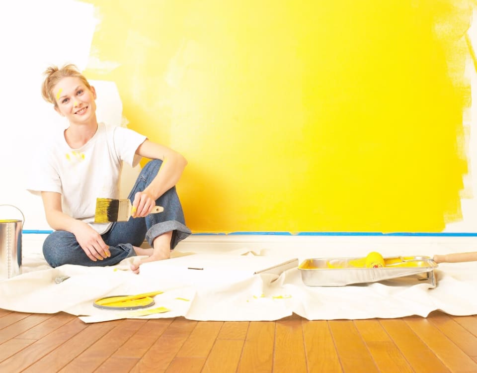 woman painting