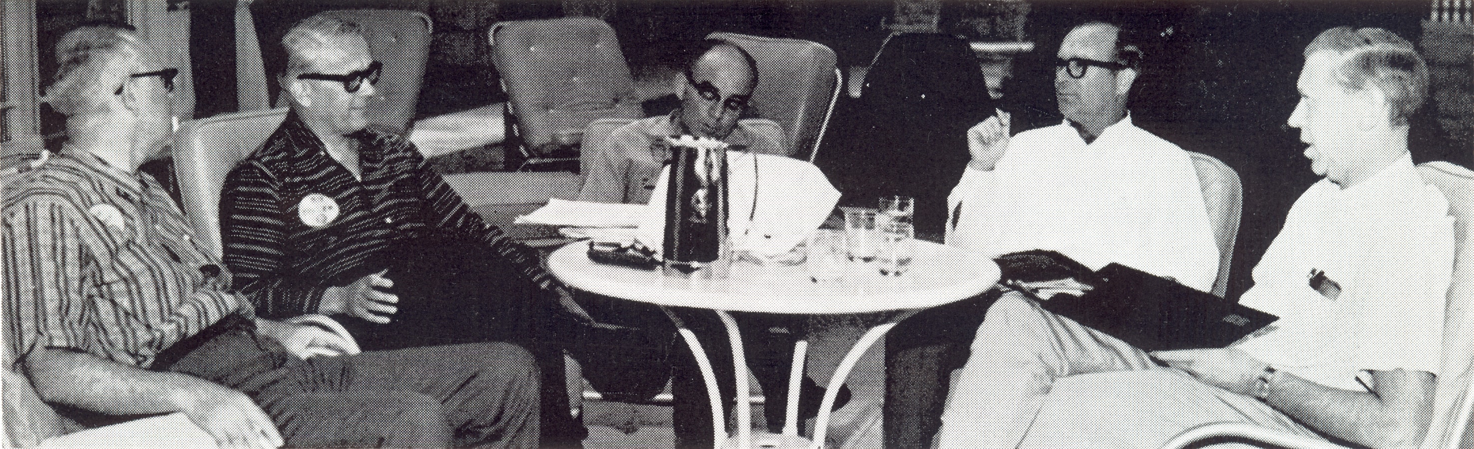 チェア Bellbet | FH3107 Seven chair by Arne Jacobsen for Fritz