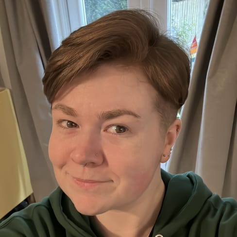 Liz Lennox-Bloomfield