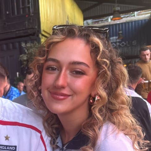 Megan Farnie