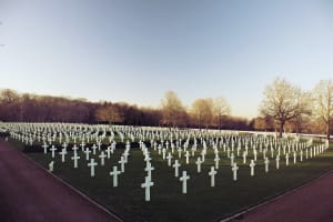 Das Bild zeit einen Friedhof