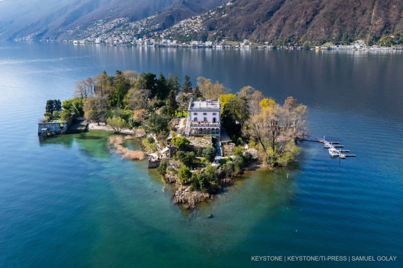 Eine Luftaufnahme der Hauptinsel Isole di Brissago, Sitz des Botanischen Gartens im Lago Maggiore, Brissago, Mittwoch, 25. Maerz 2026.