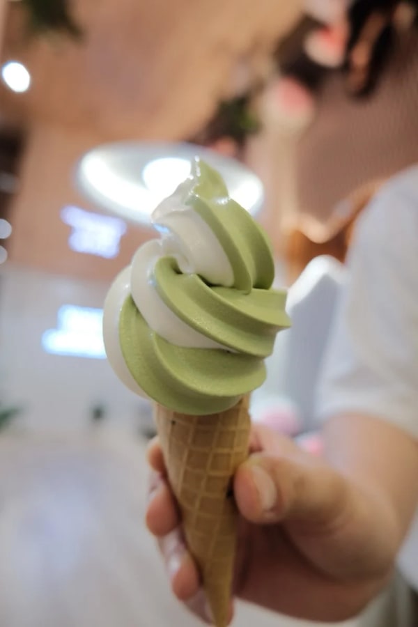 Fresh ice cream counter