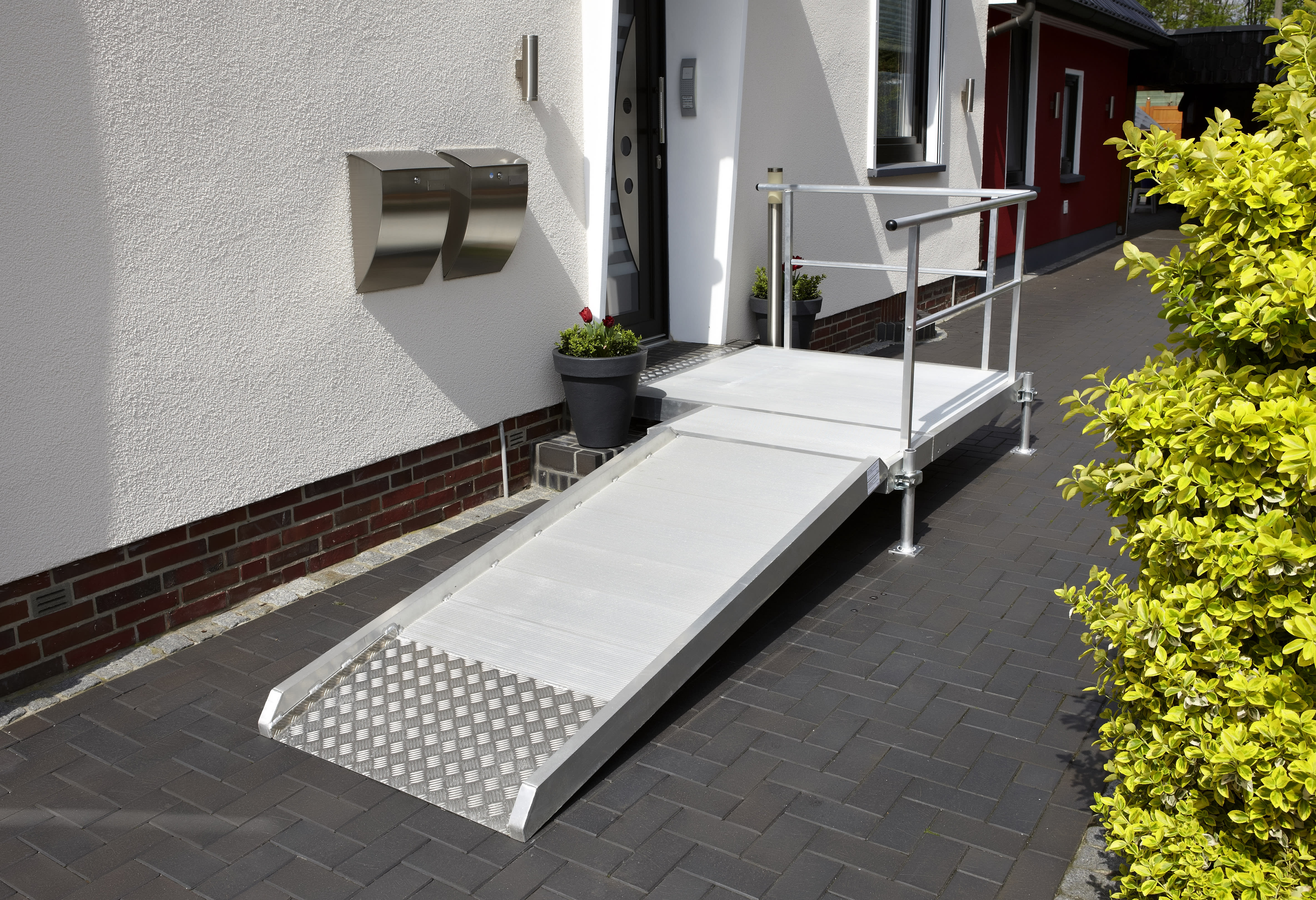 treppe rampe für rollstuhl