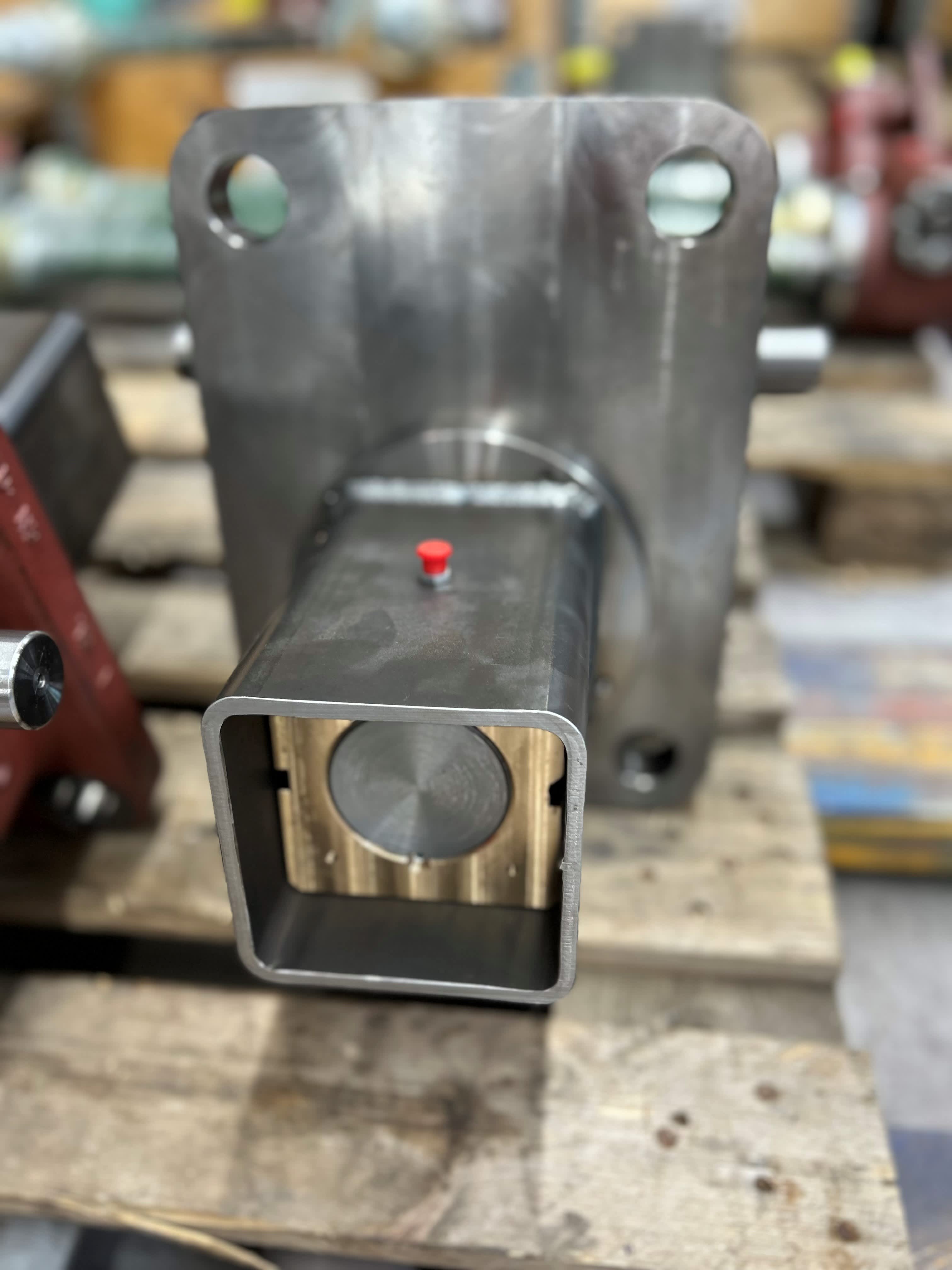 Anti-Rotation in a Classic Screw Jack - GROB Drive Technology