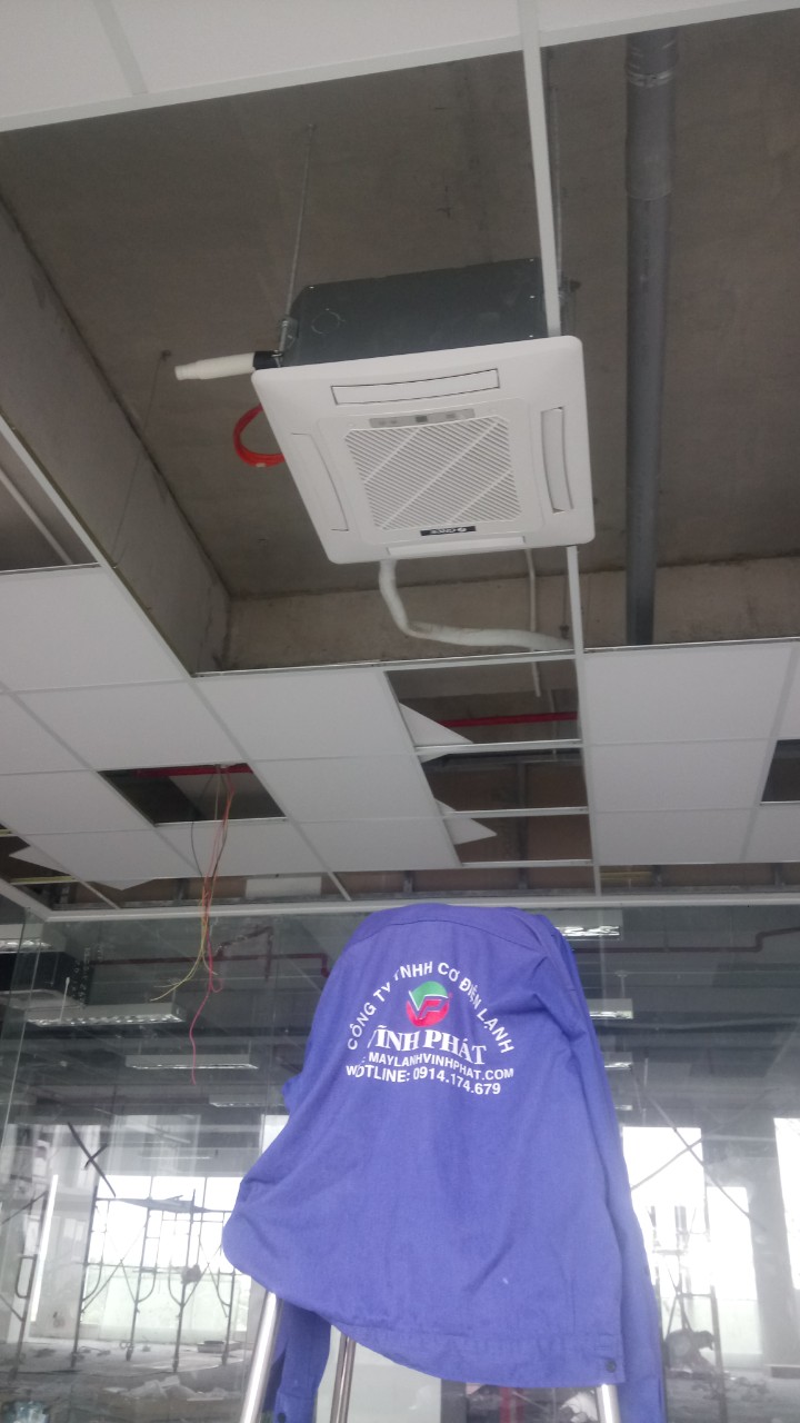 Có thể sử dụng những dòng máy lạnh nào cho không gian quán CAFE