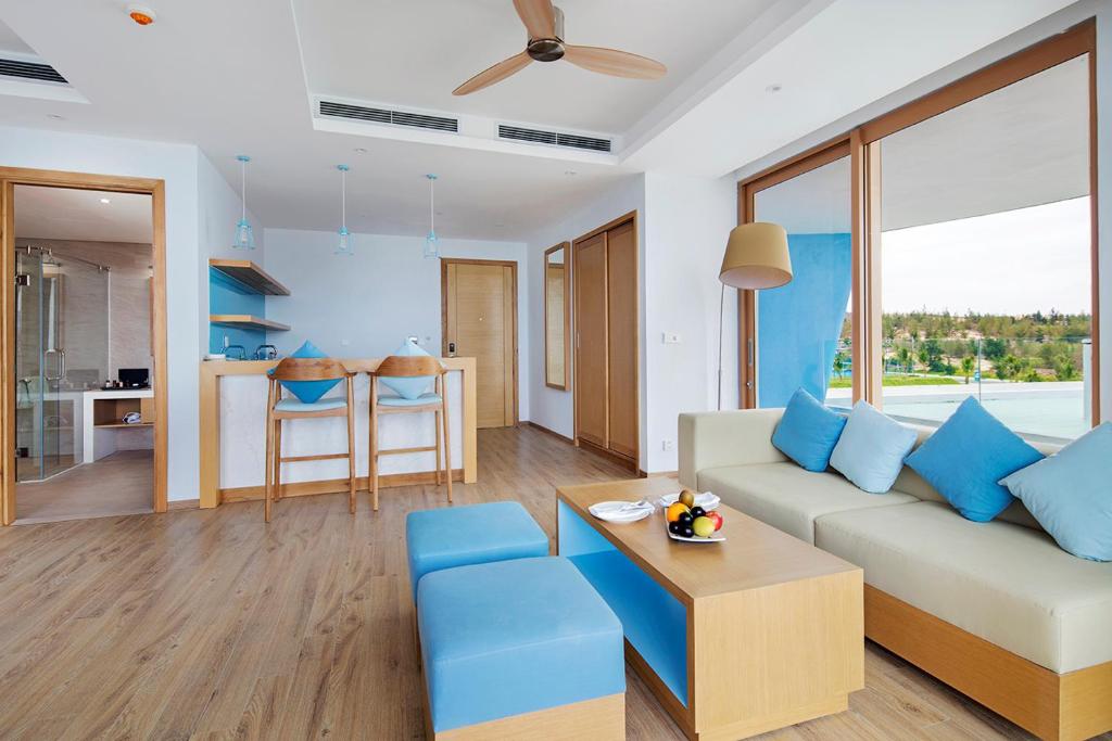 Máy lạnh giấu trần nối ống gió Toshiba RAV-480BSP công suất (5.5HP)