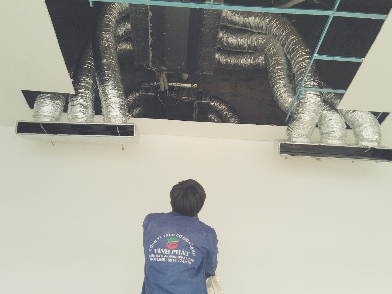 Nên lắp máy lạnh giấu trần nối gió 24000BTU cho những không gian rộng từ 30-40m2