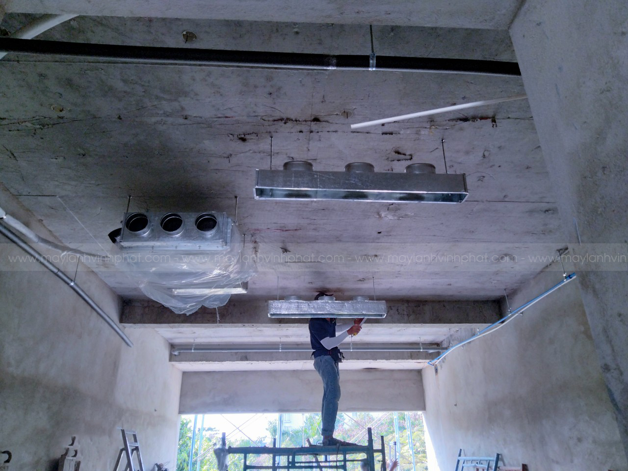 Ưu điểm khi lắp đặt Máy lạnh giấu trần cho không gian hiện đại hoặc công trình sang trọng