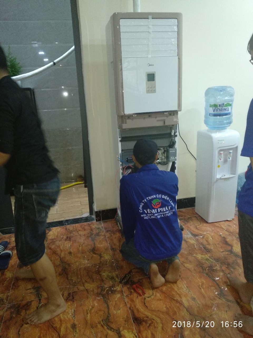 Chuyên cung cấp Điều hòa tủ đứng MIDEA công suất 3HP & 5.5HP giá rẻ cạnh trân