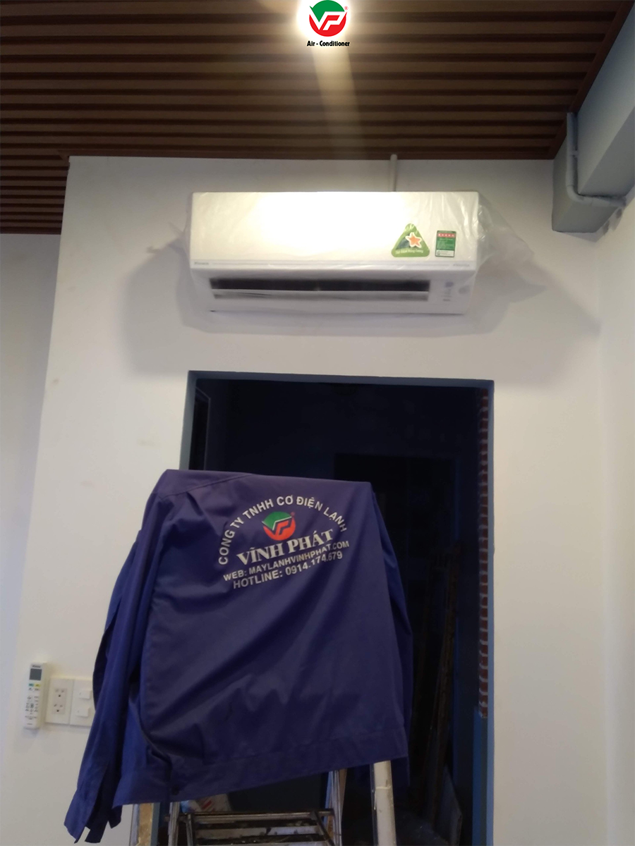 Bán giá vốn siêu rẻ Máy lạnh treo tường DAIKIN Inverter nhận cung cấp với giá tốt nhất TP HCM