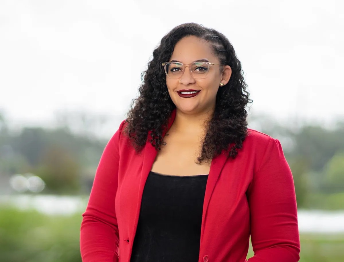 Jessika Rutledge LMHC is a therapist serving FL.