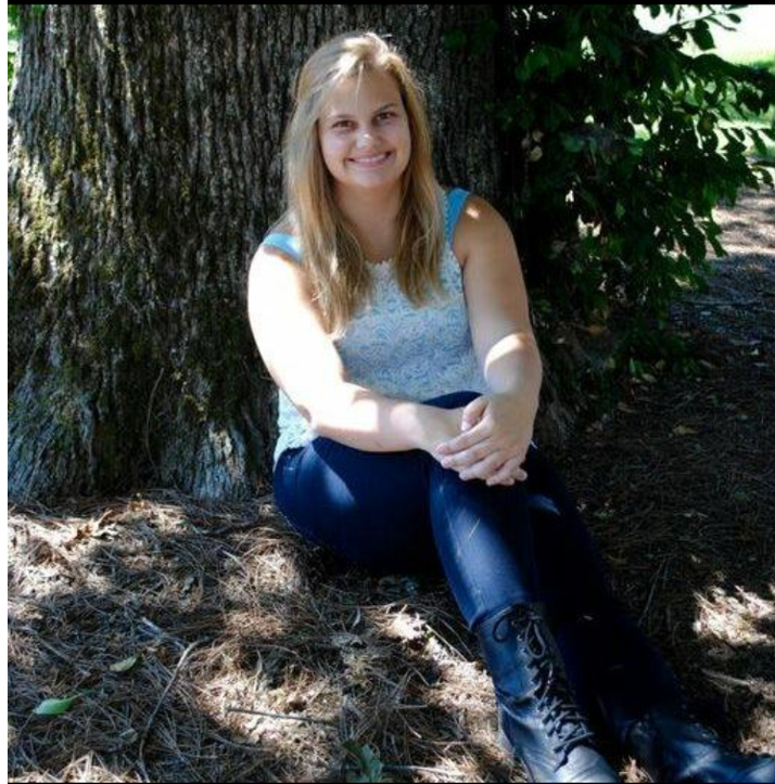 Mary Kate Veal, Licensed Professional Counselor Associate offers therapy under clinical