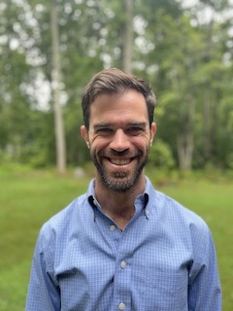 Dr. Mark Eades LCMHC is a therapist serving NC.