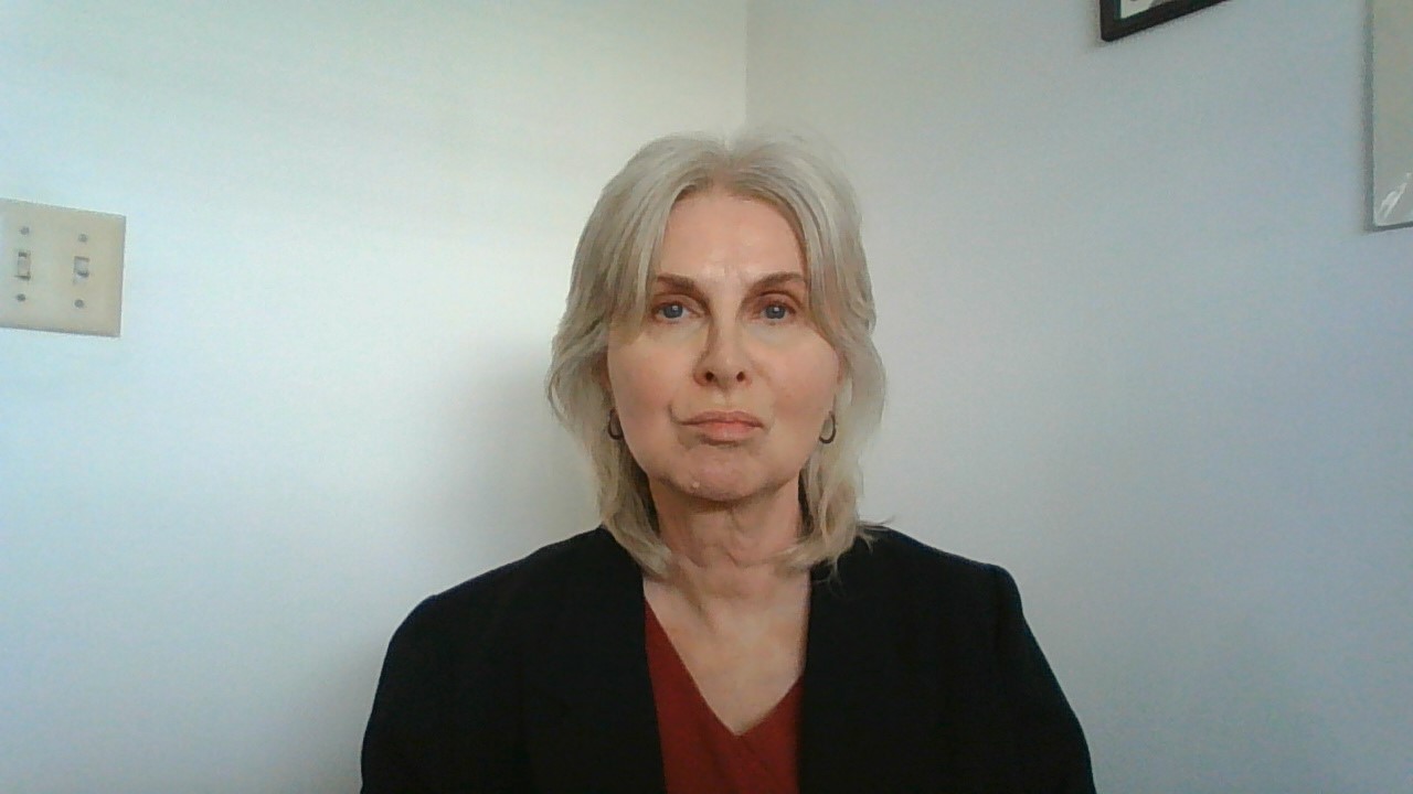 Neysa Buckle LMHC is a therapist serving FL.