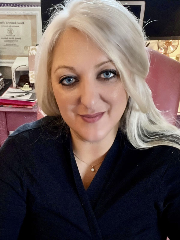 Brandy Messiah NP is a therapist serving TX.