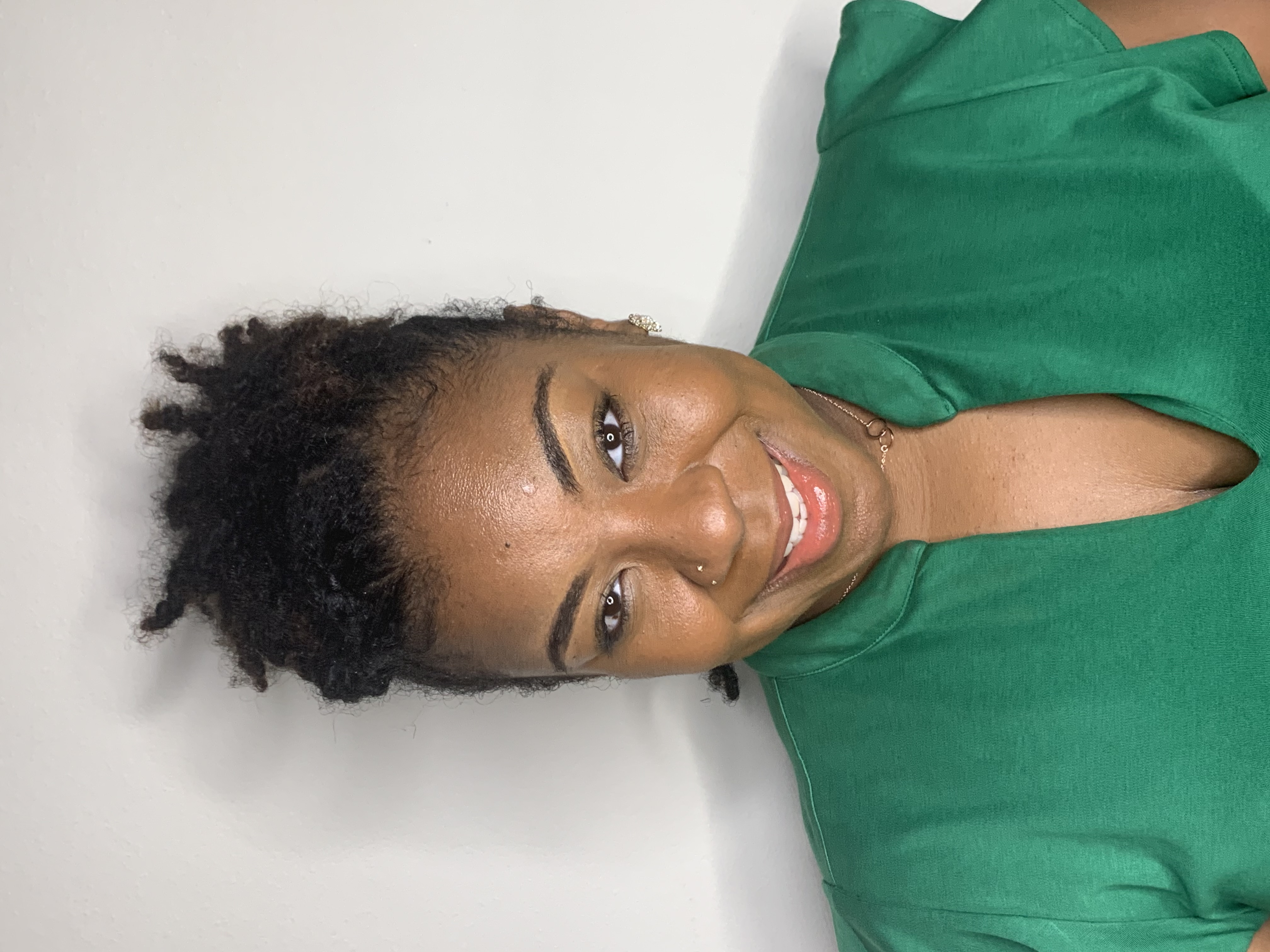 Kayla Crawford LMHC is a therapist serving FL.