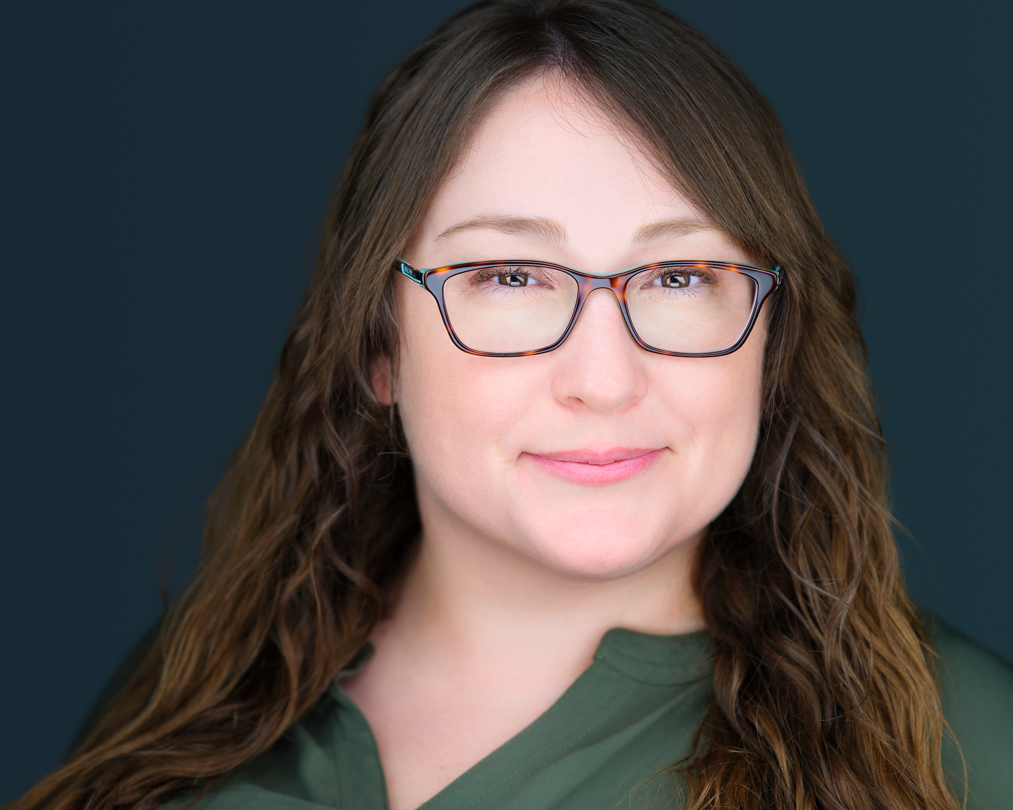 Molly Longwell LPC is a therapist serving CO and WI.