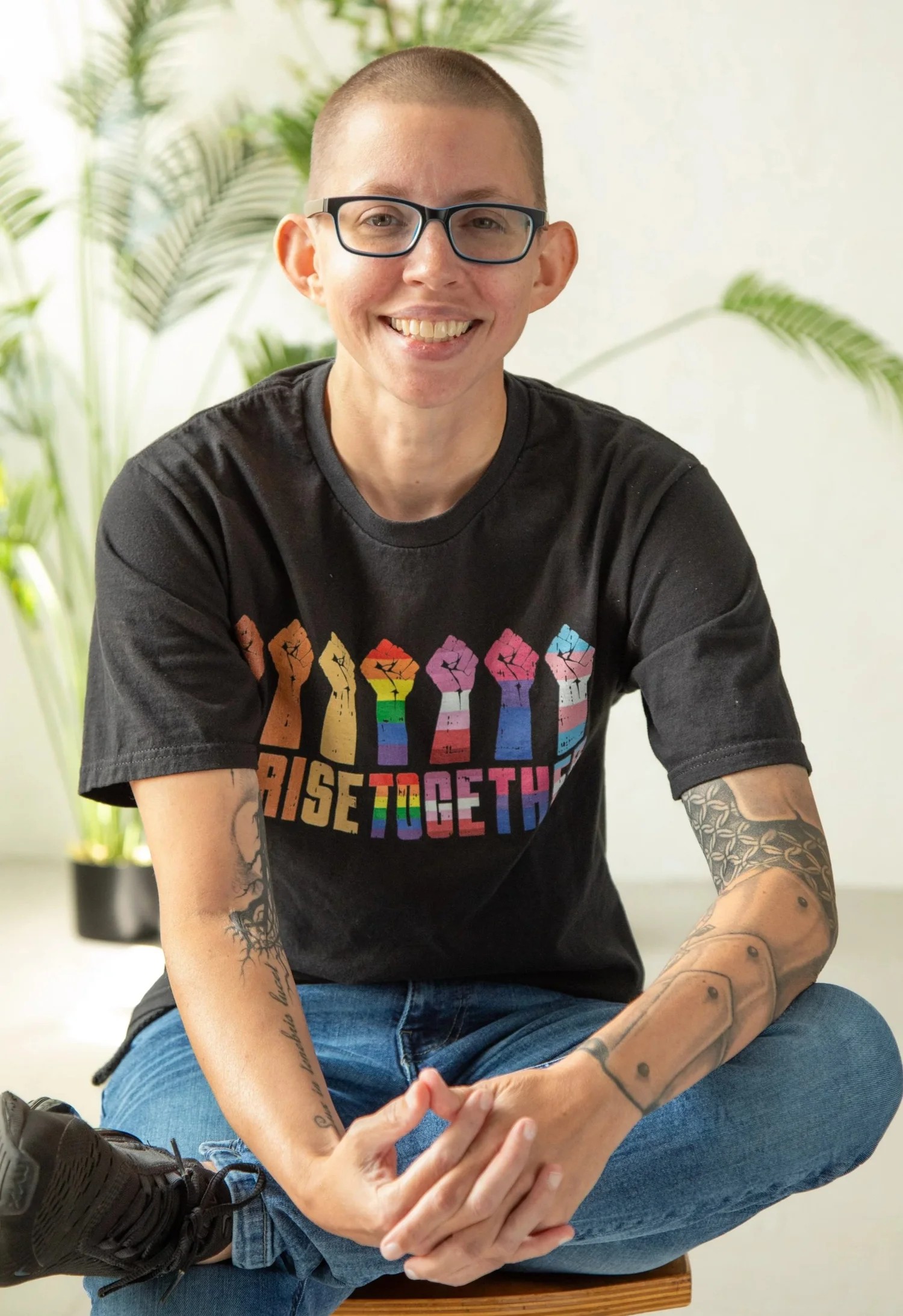 Mx. Tai Lee LCPC is a therapist serving IL.