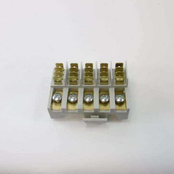 Bornier 5 poles, 026134 grand format (1 / 1)