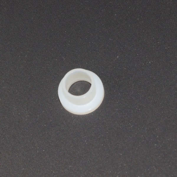 Entretoise plastique, 022997 grand format (1 / 2)