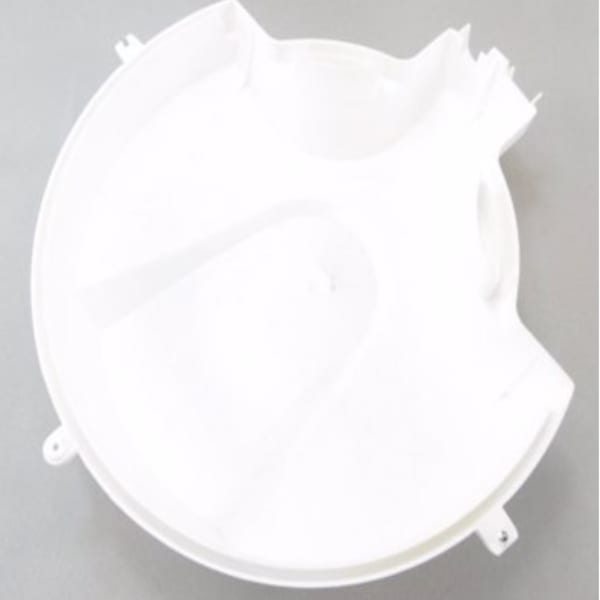 Capot blanc 022430 grand format (1 / 1)