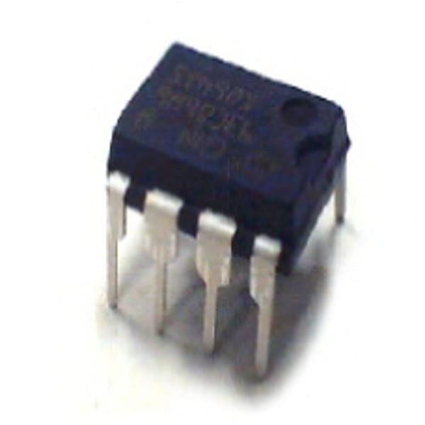 Eeprom grand format (1 / 1)