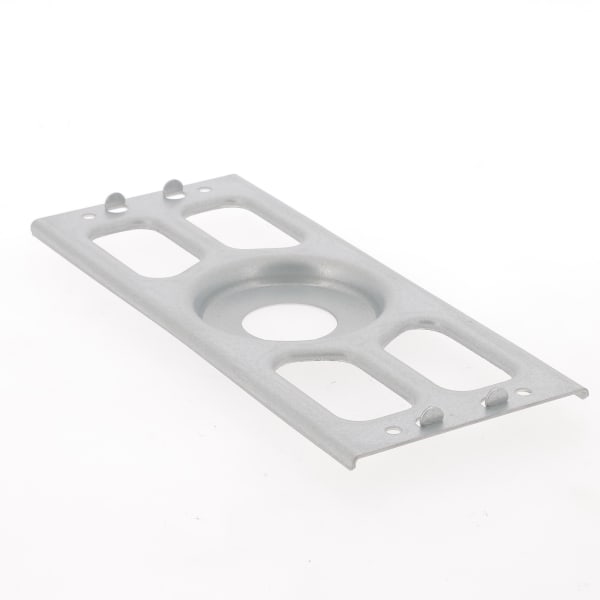 Capot moteur 906827 grand format (1 / 2)