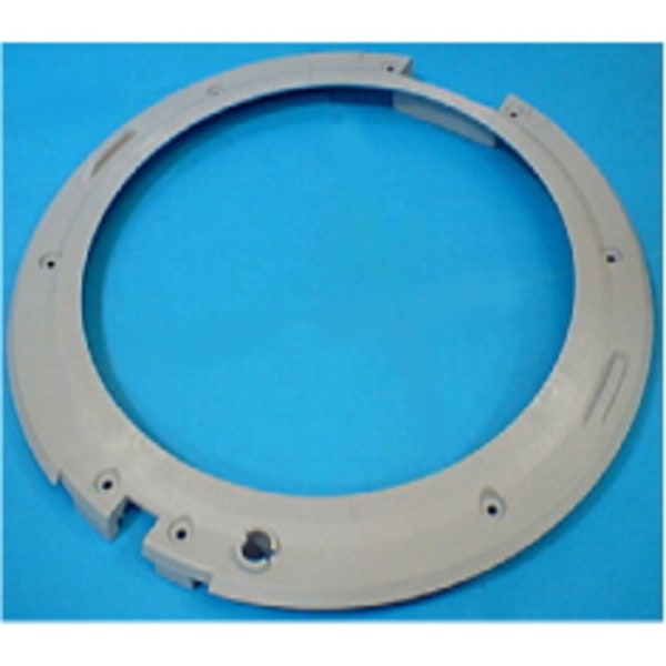Cerclage hublot arriere grand format (1 / 1)