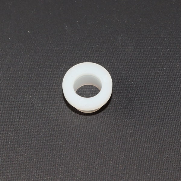 Entretoise plastique, 022997 grand format (2 / 2)