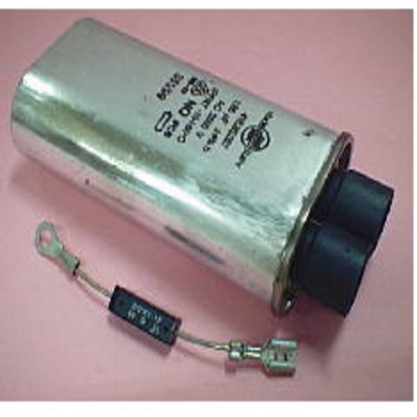 Condensateur 0,85µf+dio grand format (1 / 1)