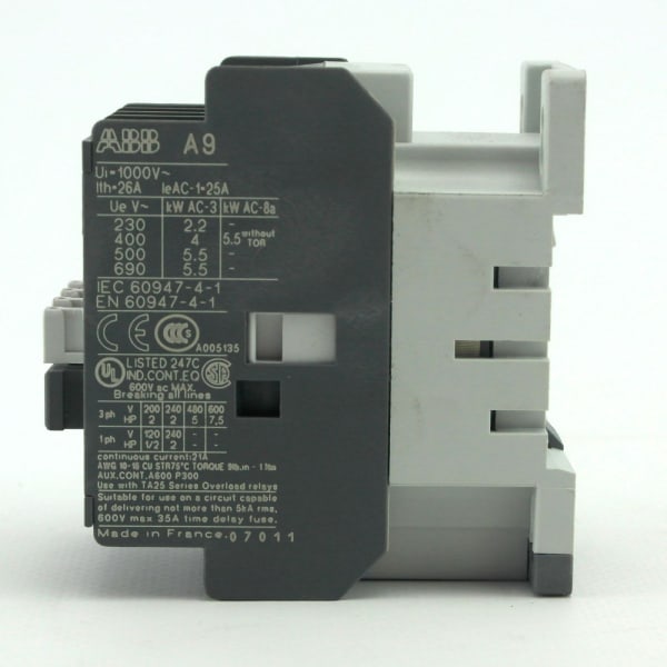 Contacteur 380V Tri, 911748 grand format (2 / 2)