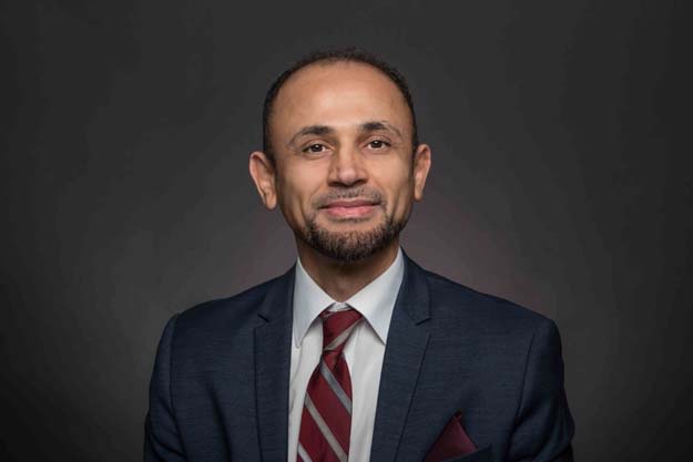 Dr. Hussin Ragb