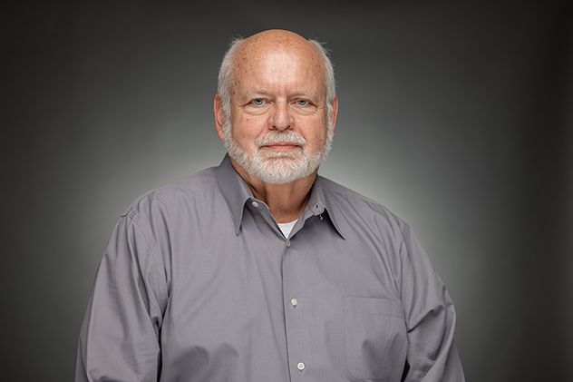 Dr. Thomas E. Cooper