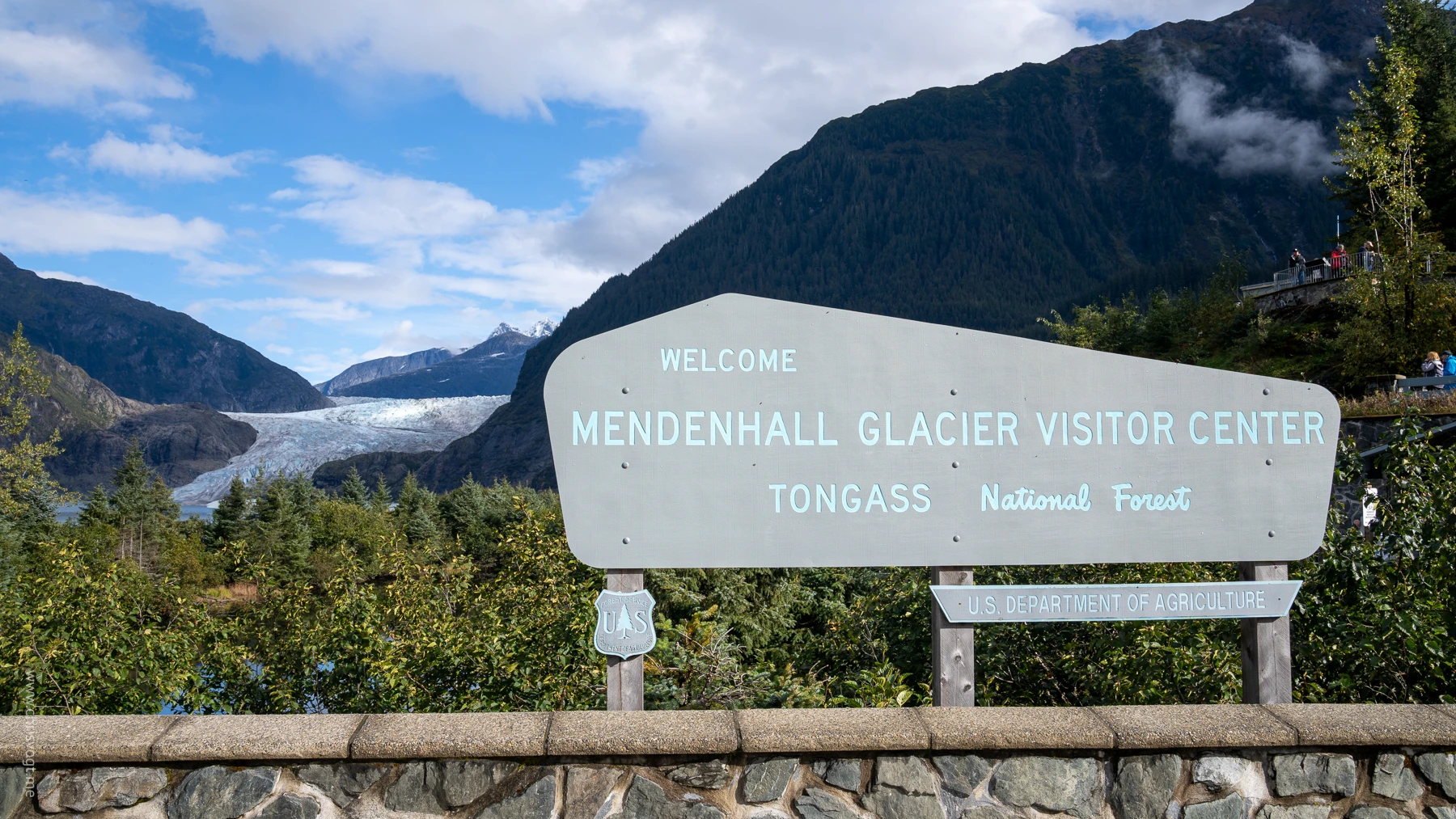 The Mendenhall Glacier welcome sign