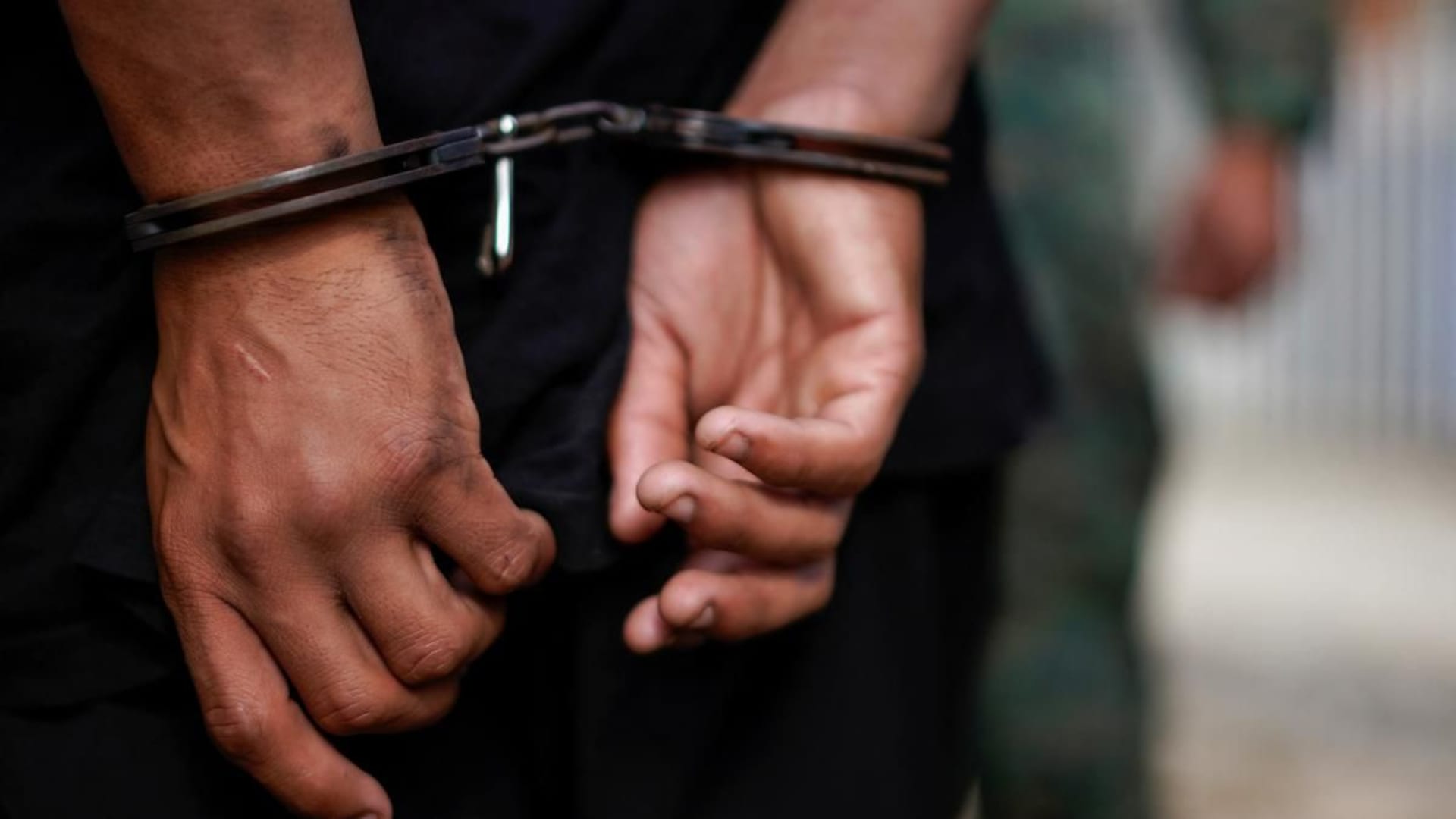 भारतीय मूल के बिजनेसमैन पर अमेरिका में वीज़ा धोखाधड़ी का आरोप, पुलिस अधिकारी भी शामिल