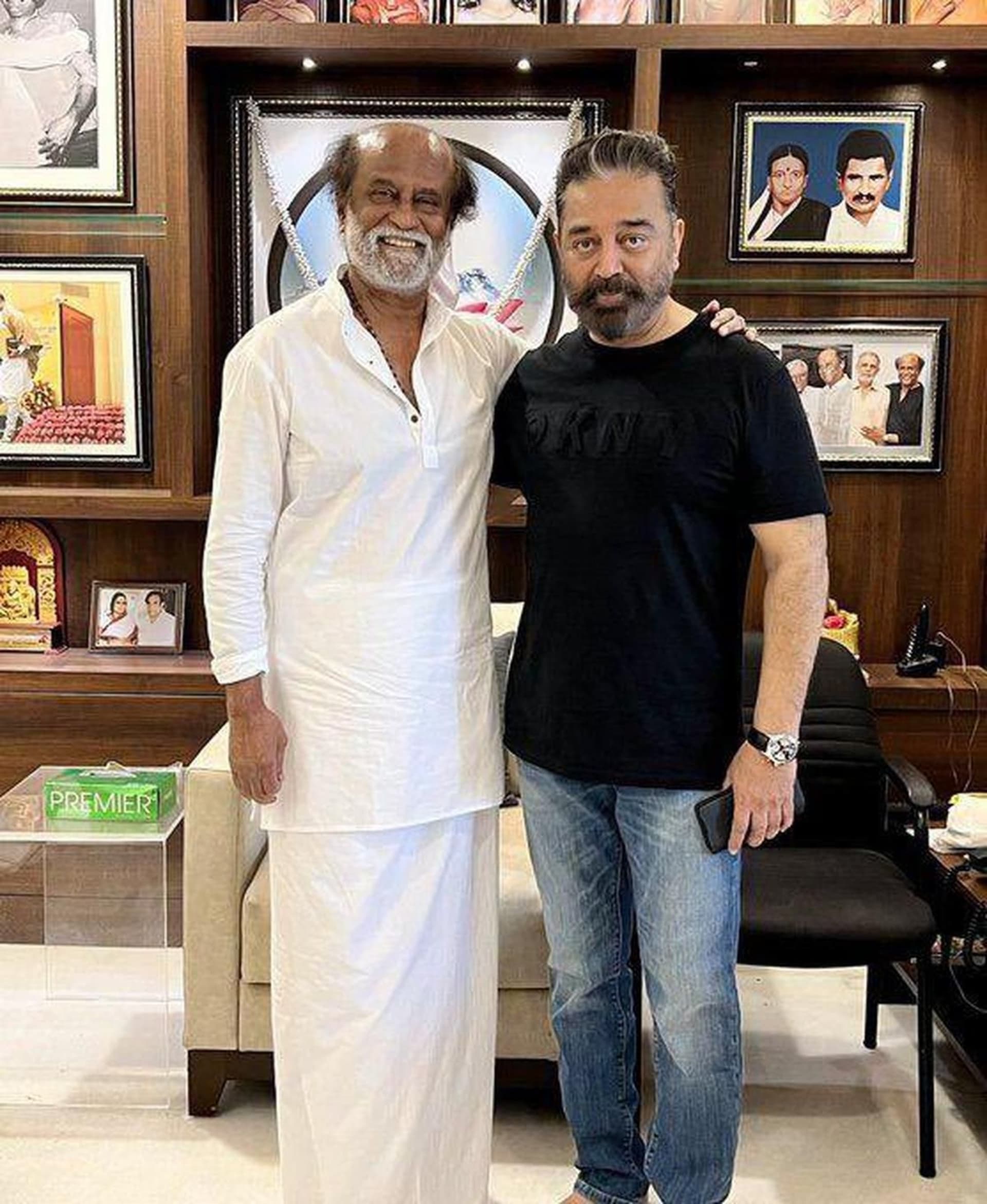 रजनीकांत ने सिनेमा में पूरे किए 50 साल, कई दिग्गजों ने दी बधाई