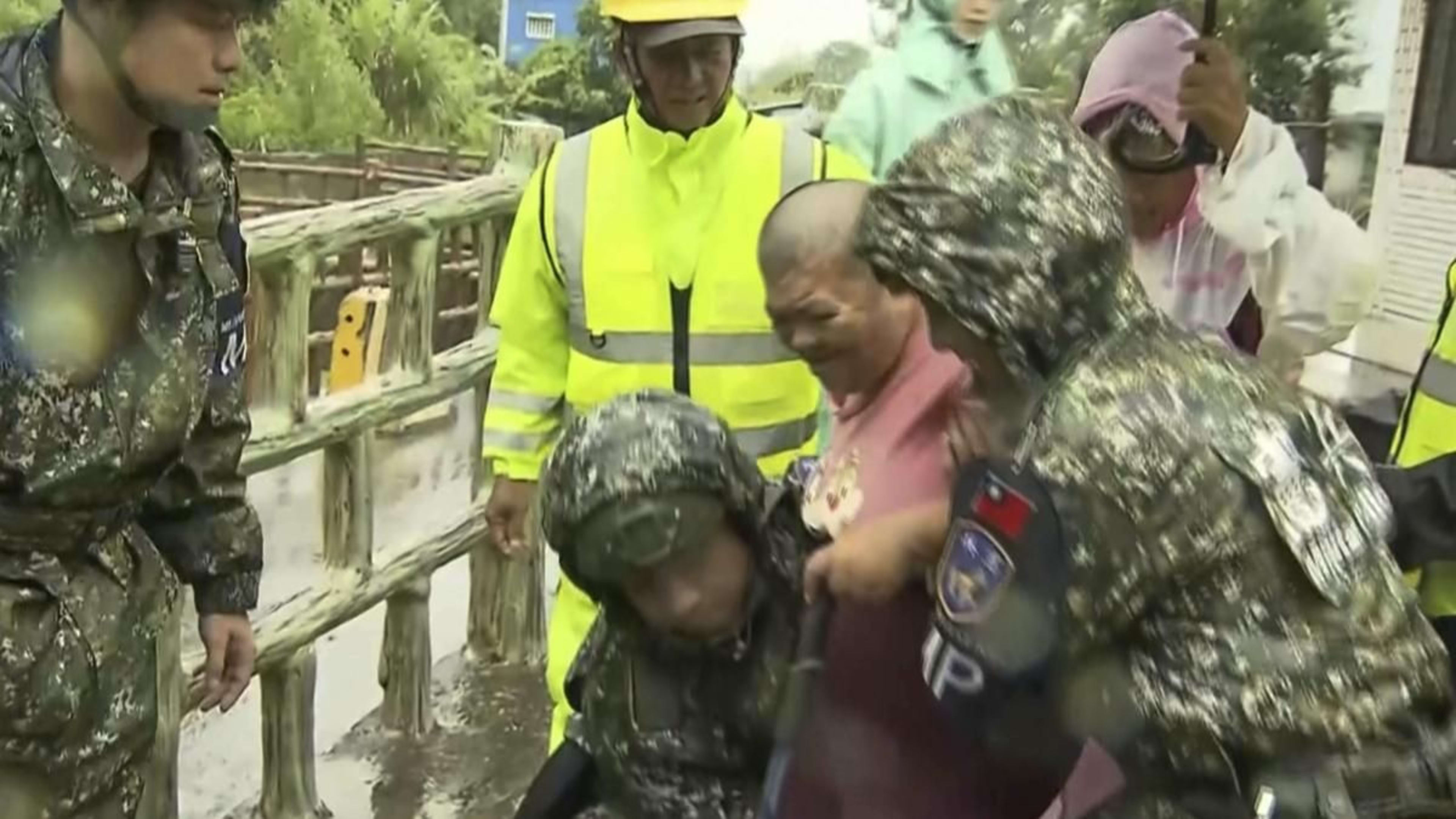 ताइवान में तूफान 'पोडुल' का कहर: एक लापता, 33 घायल; हजारों बेघर, उड़ानें रद्द