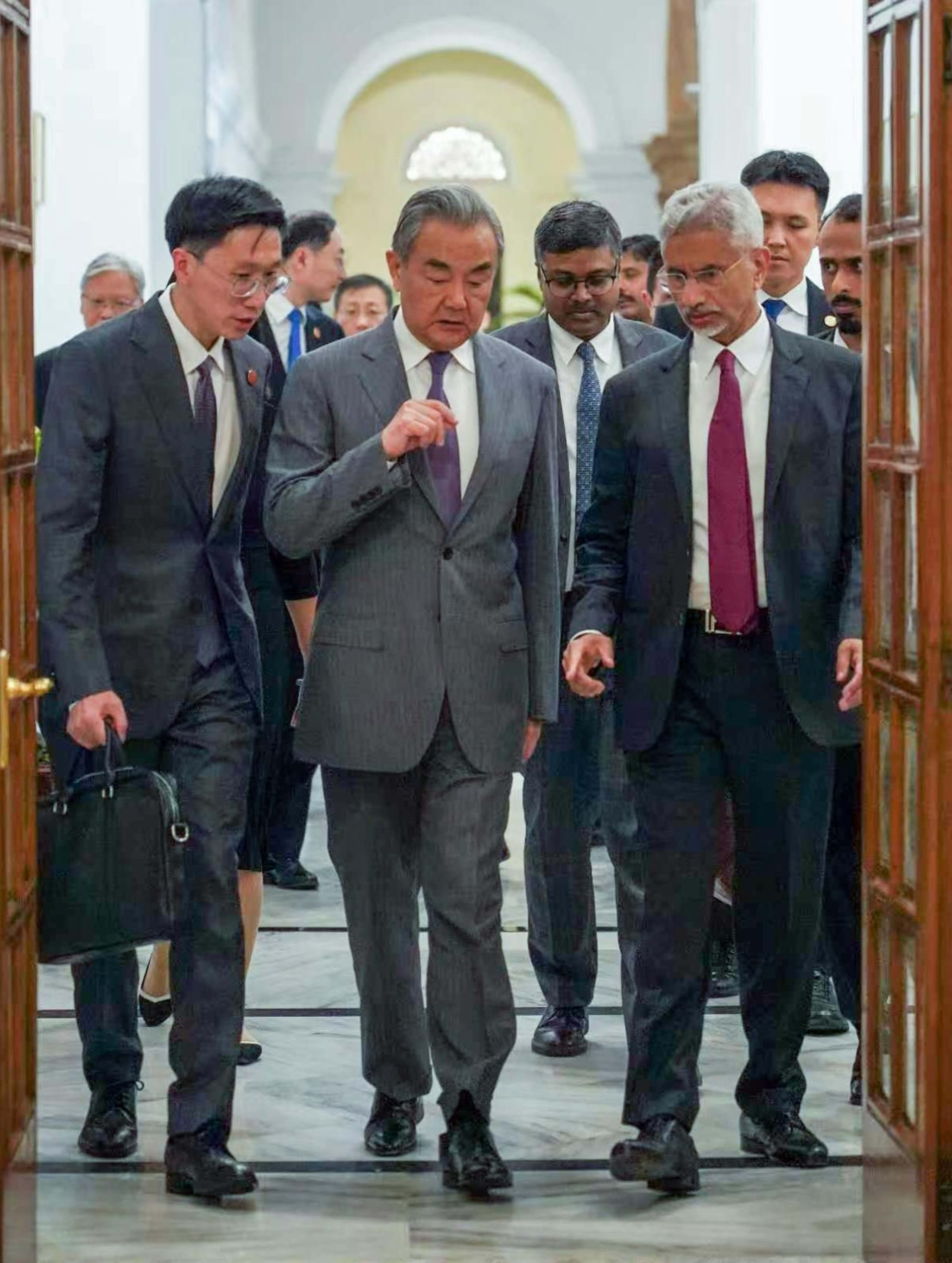 ताइवान पर चीन के दावे को भारत ने नकारा, कहा - हमारी नीति में कोई बदलाव नहीं