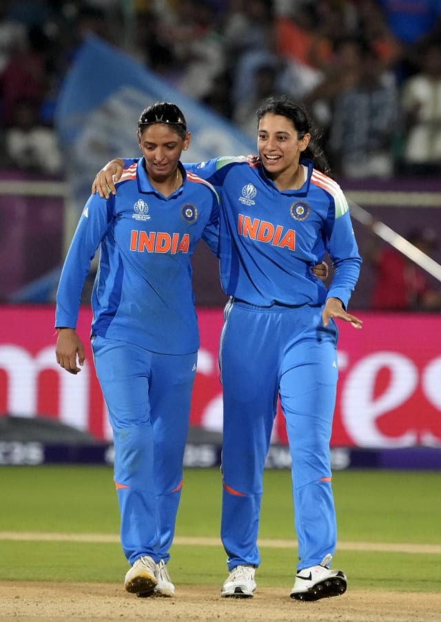 महिला वनडे विश्व कप: ऑस्ट्रेलिया से निर्णायक भिड़ंत, क्या भारत आजमाएगा छठा गेंदबाज़ी विकल्प?