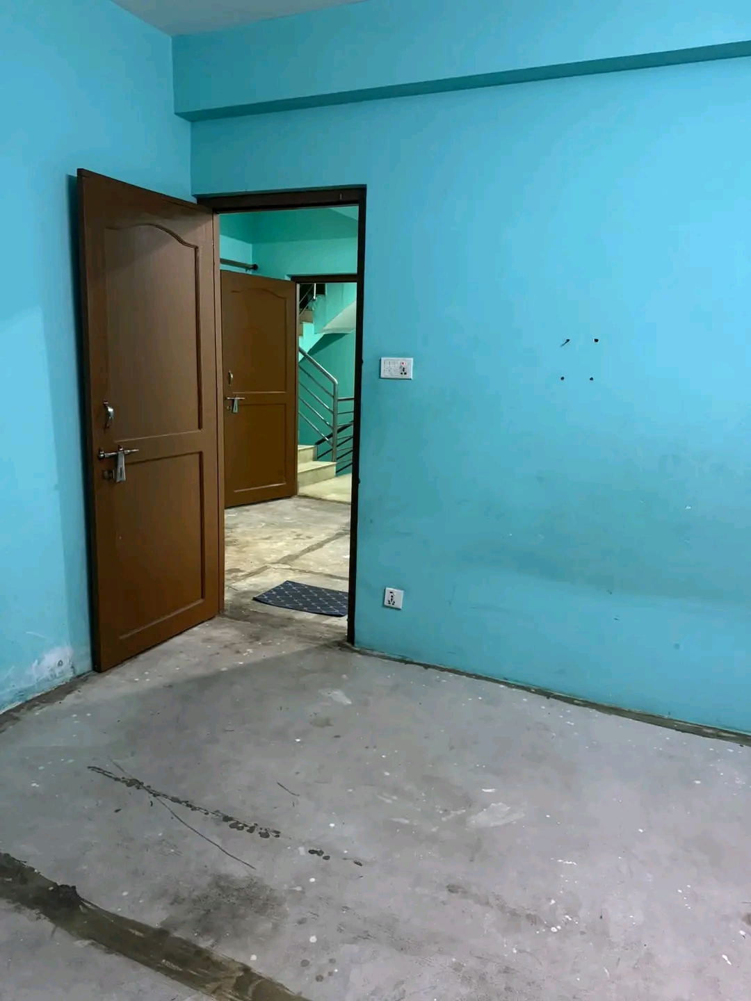 Room thumbnail