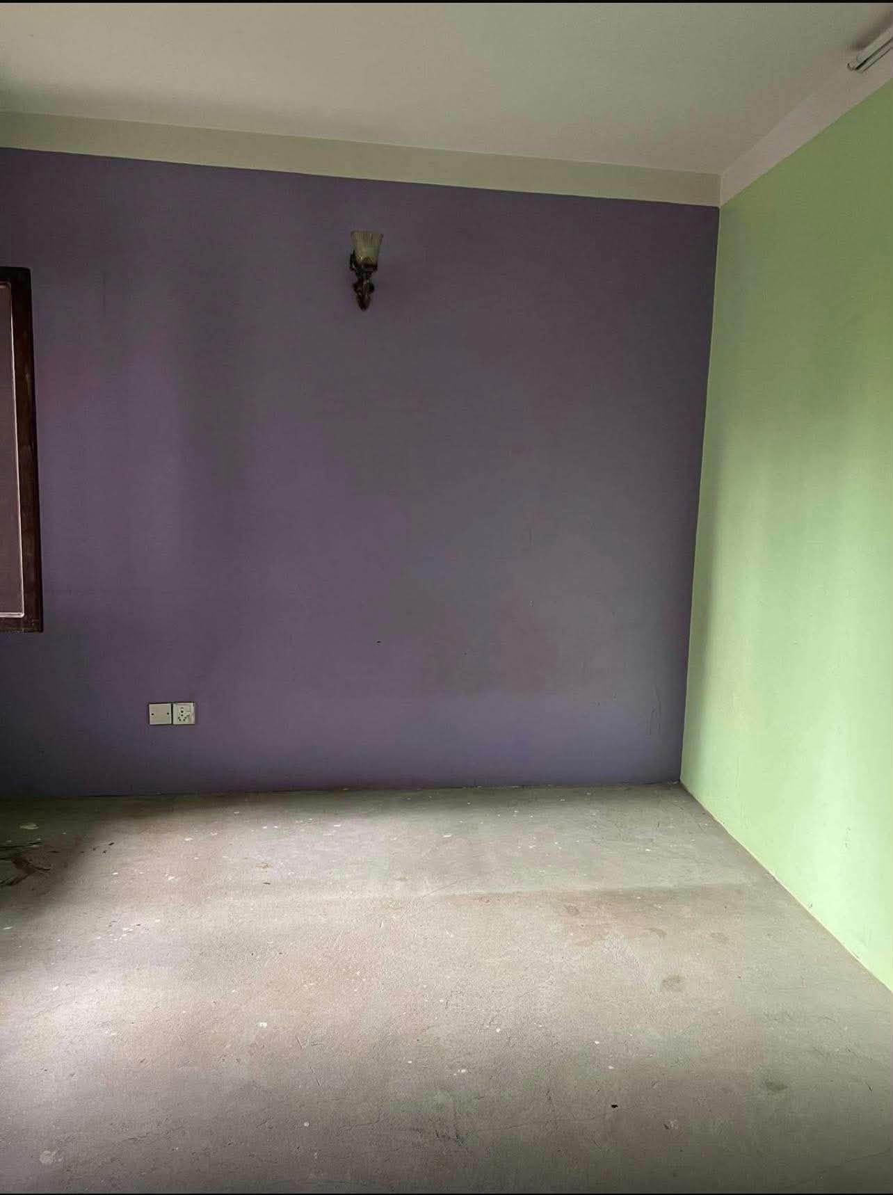 Room thumbnail