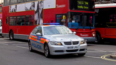 News-articles---police-car-and-bus.jpg