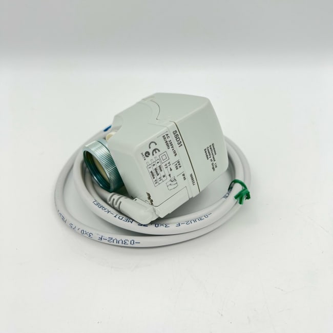 C EMV210/147 230VAC AKT 3-POSISJONER F/ C 776 1/2"- 11/4"