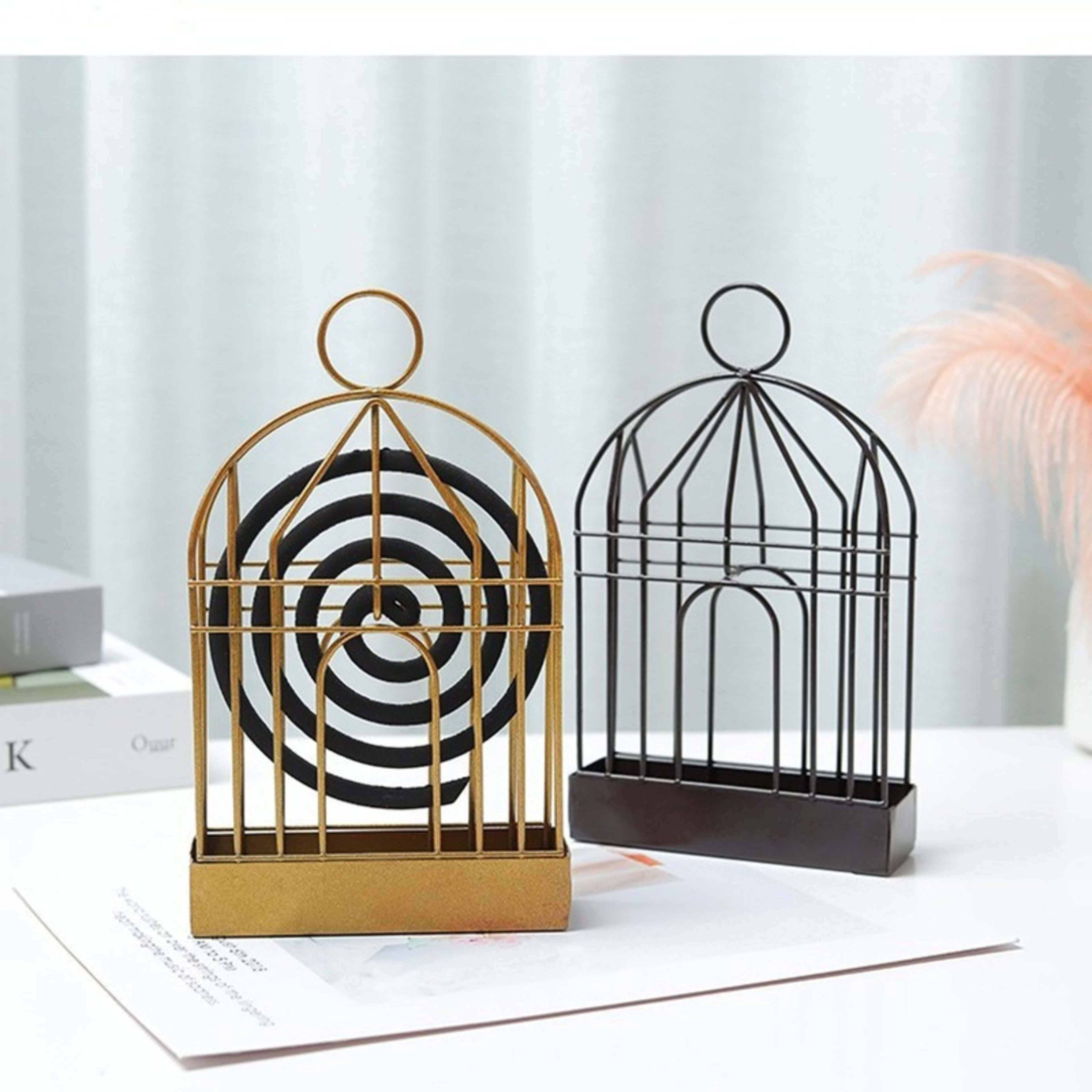 Lucrative Coil Stand