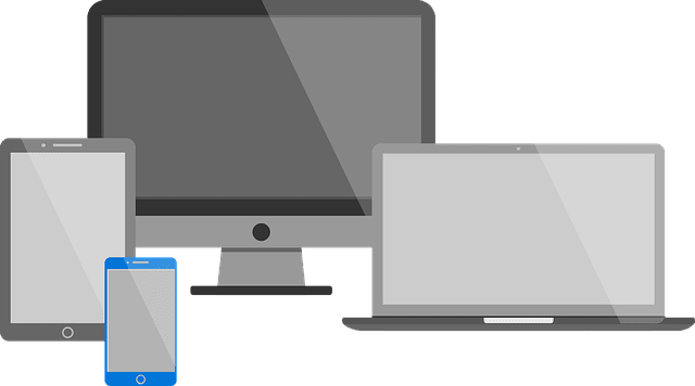 Abbildung eines PC, Laptops, Smartphones und Tablets