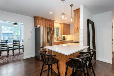 Central Oregon Vacation Homes photo 1 of 4