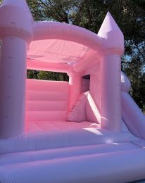 Clover & Cloud Bounce Co. photo 8 of 9